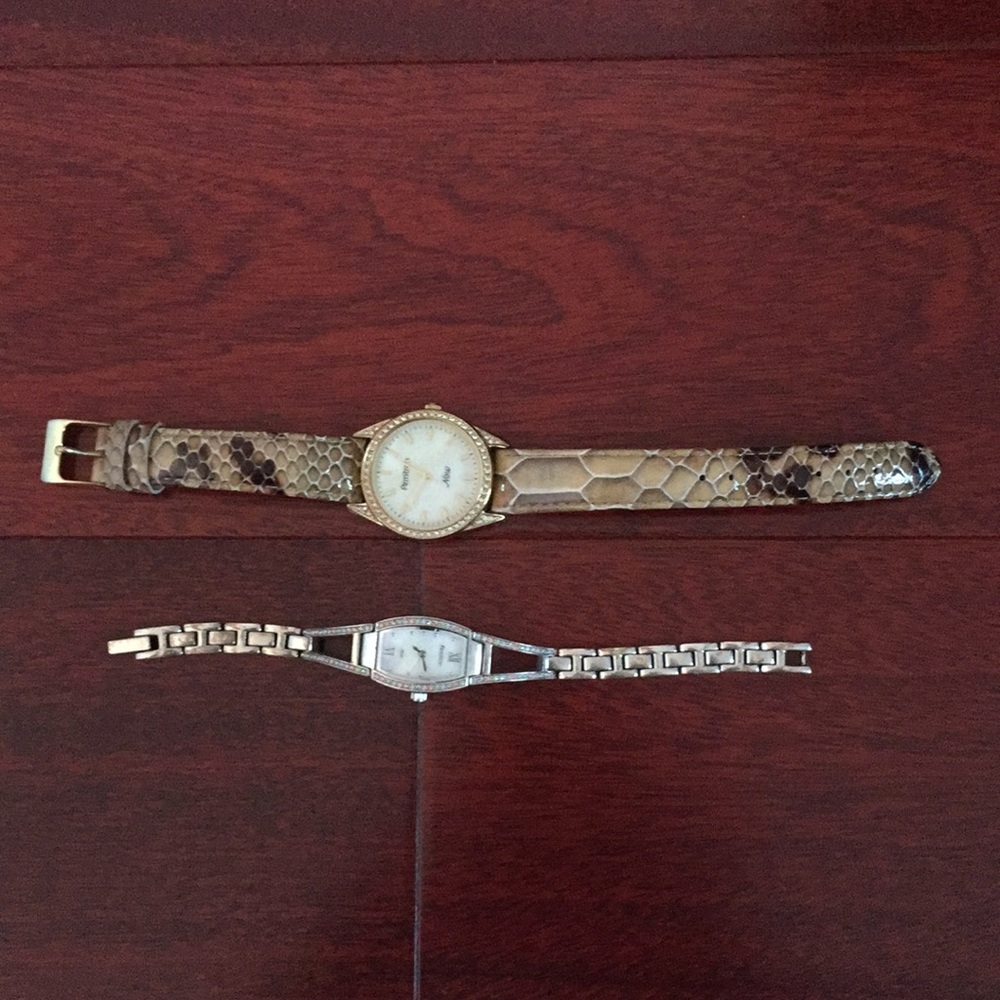 Armitron Ladies Watches - Picture 2 of 6